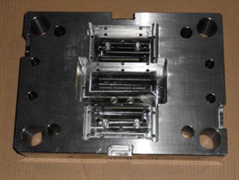 吴中精密塑料模-06